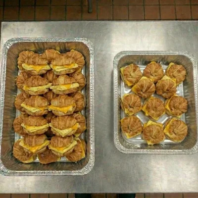 allys-comfort-cafe-breakfast-catering-breakfast-egg-cheese-croissants