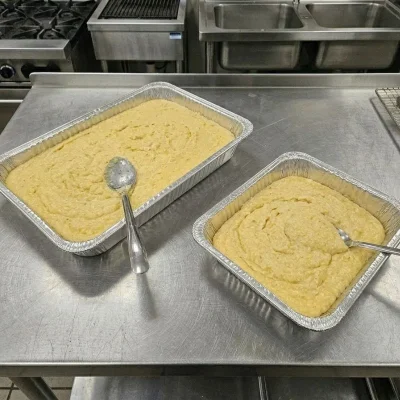 allys-comfort-cafe-breakfast-catering-grits